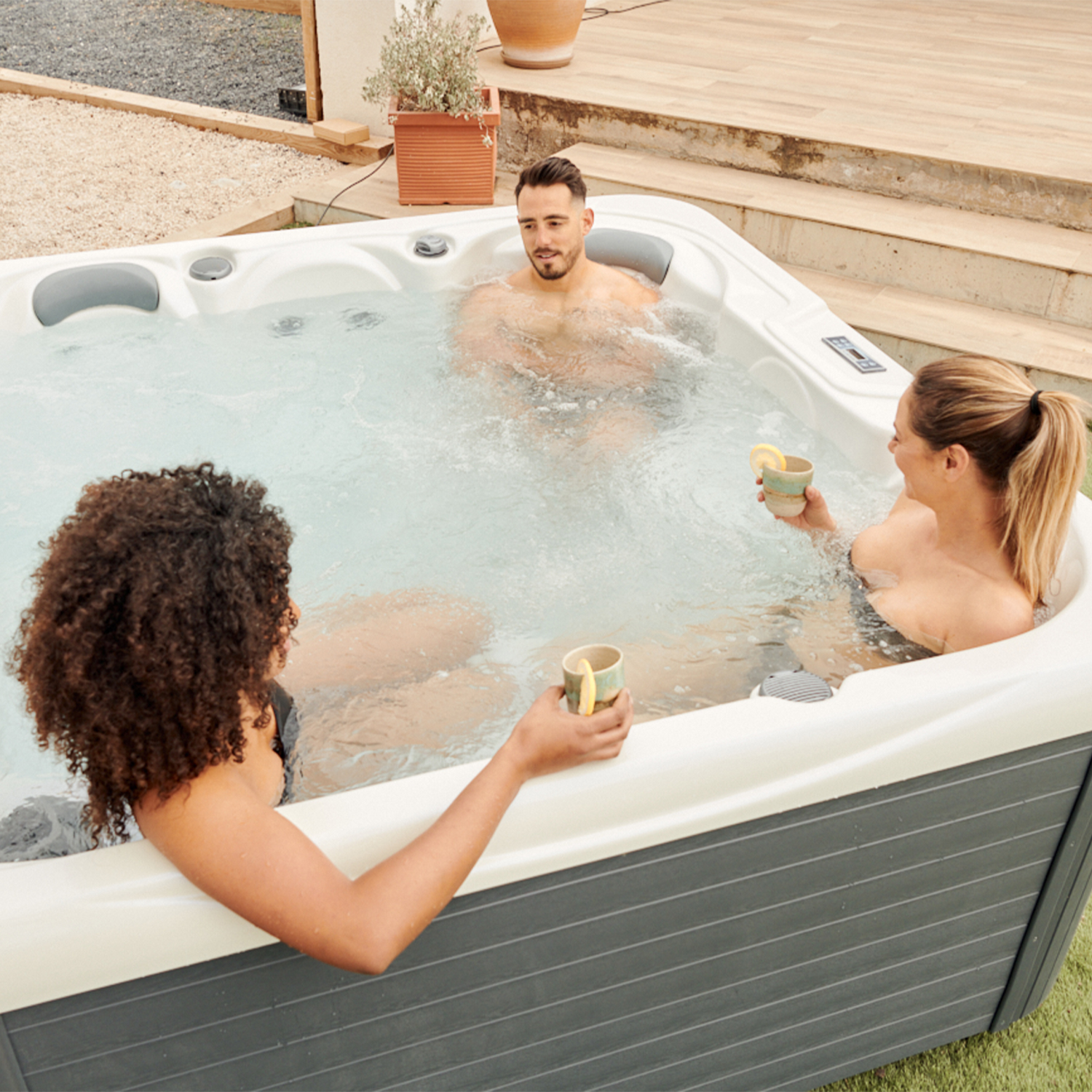 Un jacuzzi (spa) peut consommer davantage d'électricité que tout